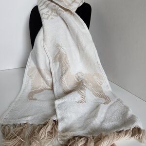 Elegant Andean Alpaca wool White and Tan Scarf with Fringe